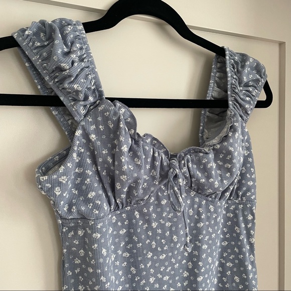 Wild Fable Bodysuit Sweetheart Neckline Medium NWOT - Picture 5 of 8